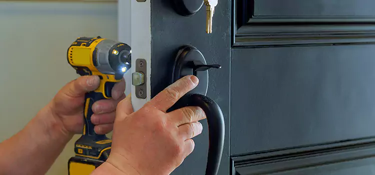 Locksmith Emergency Service Florence-Graham